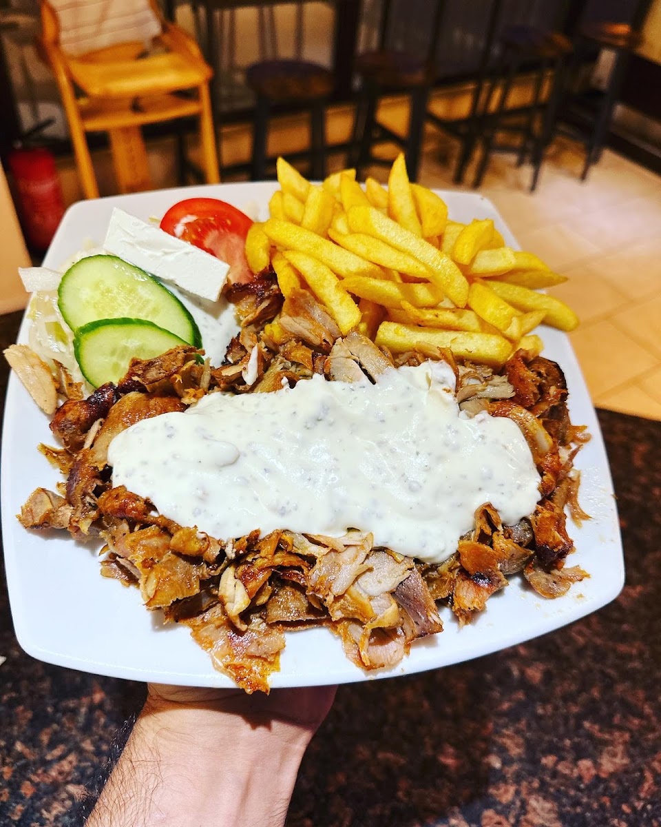 Anatolia Grill - Photo 4
