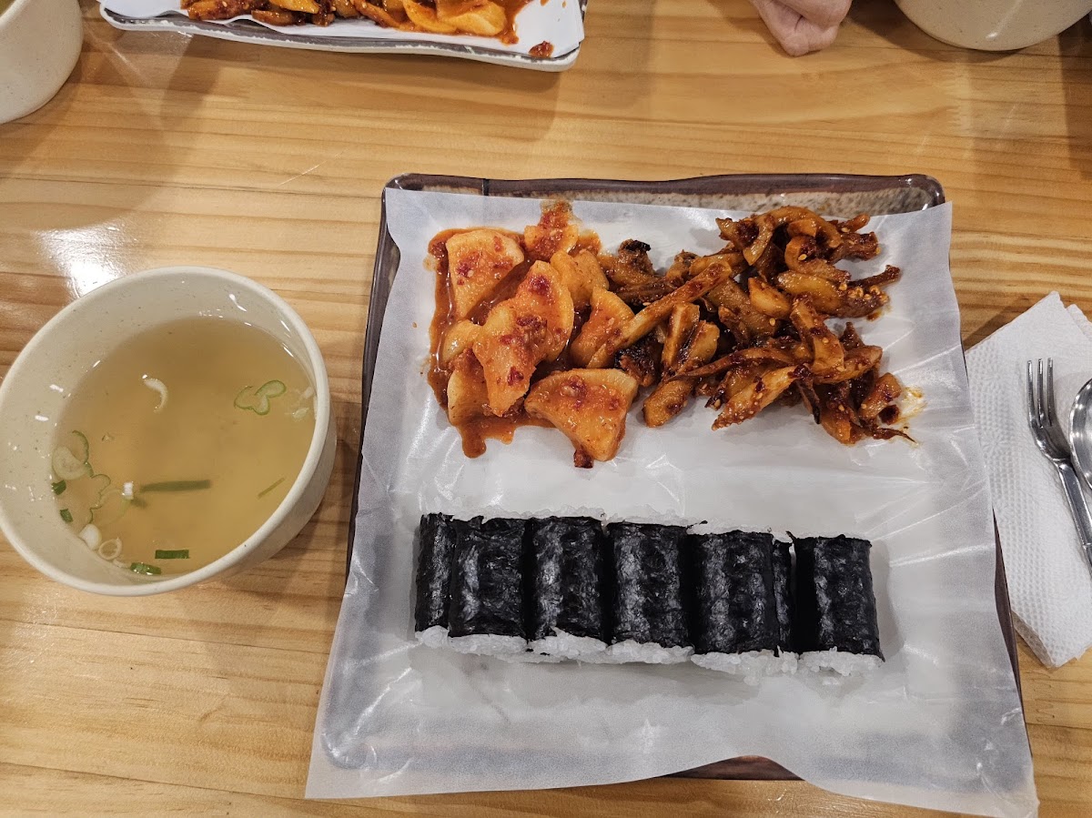 Myeongdongchungmu Gimbap - Photo 3