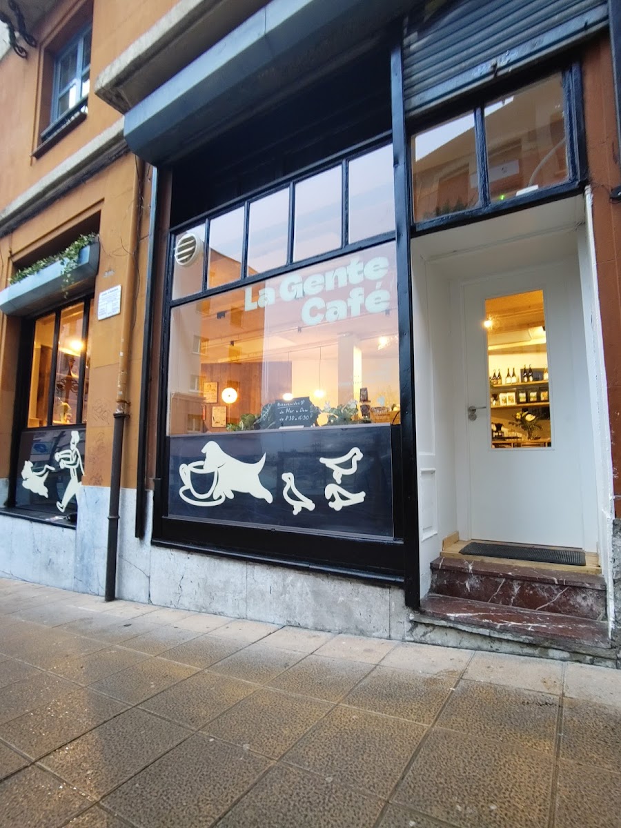 La Gente Café Breakfast & Brunch