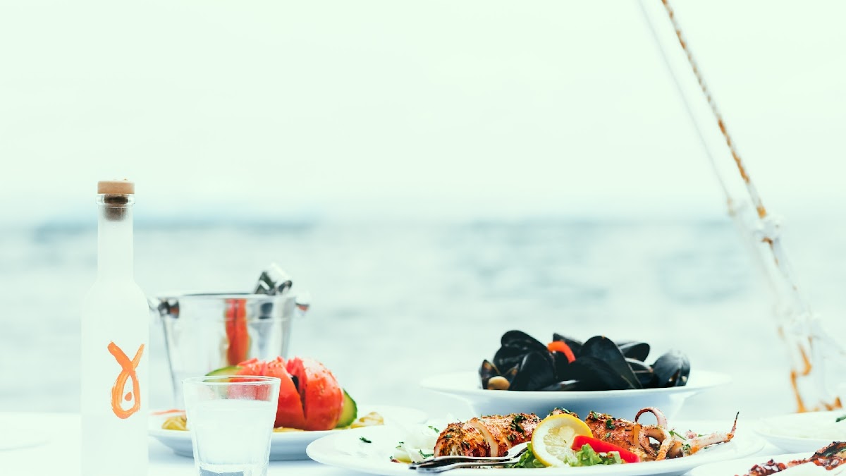 Gialos Fish & Seafood Tavern - Photo 2