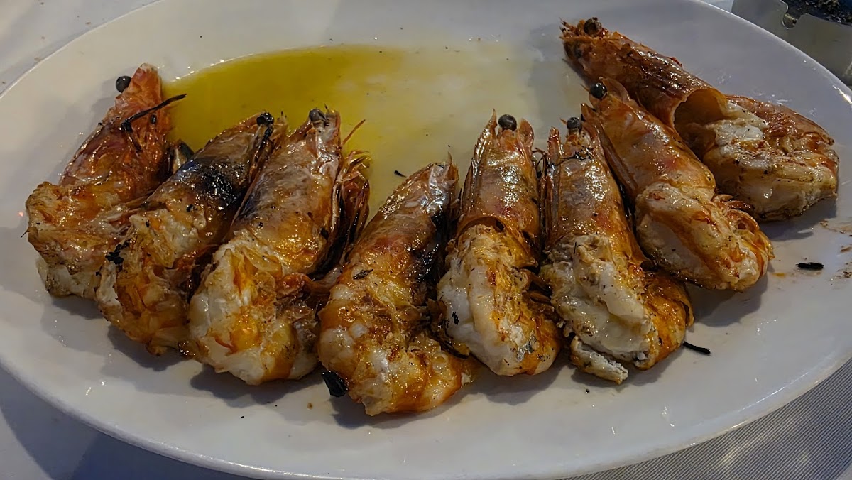 Gialos Fish & Seafood Tavern - Photo 3