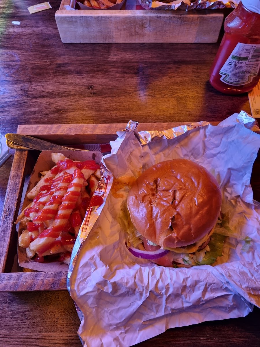 KBK Killarney Burger Kitchen - Photo 6