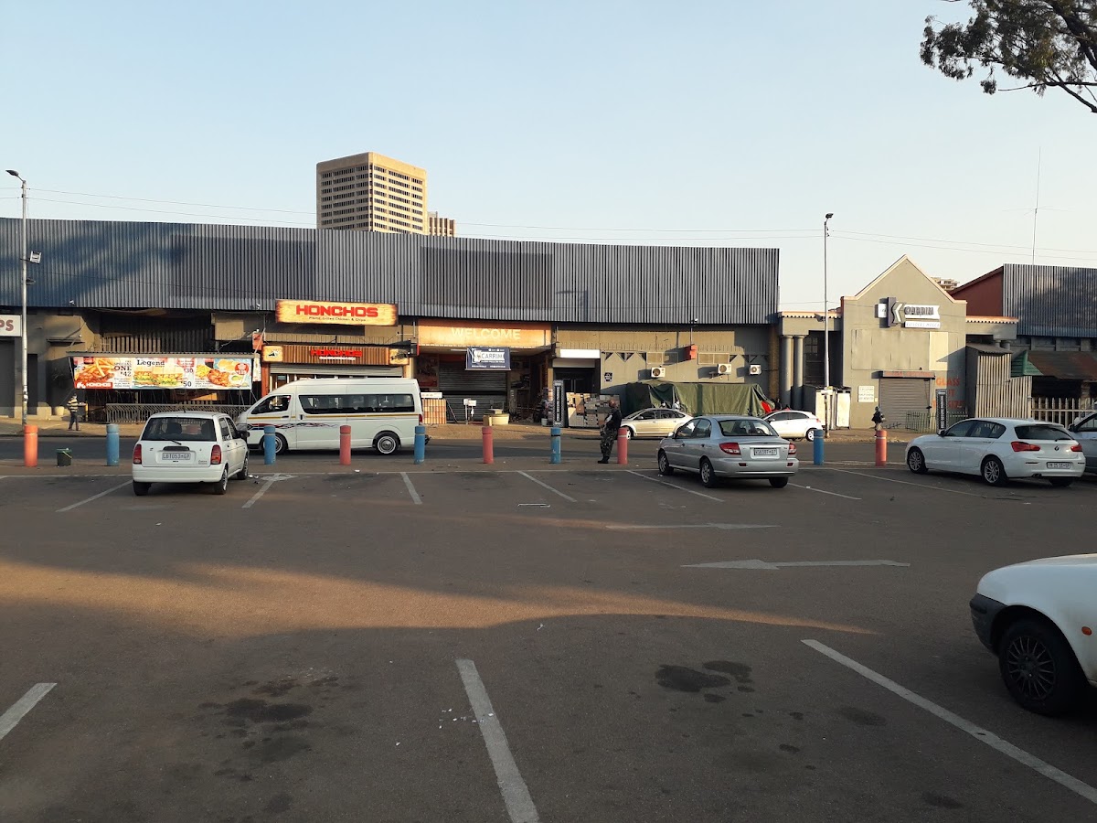 Honchos Pretoria Boom Street - Photo 2
