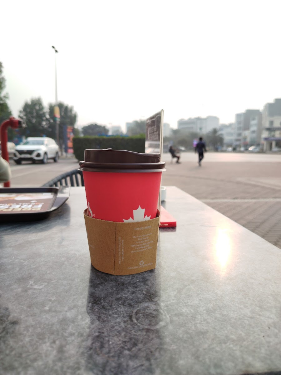 Tim Hortons Bahria Town - Photo 3