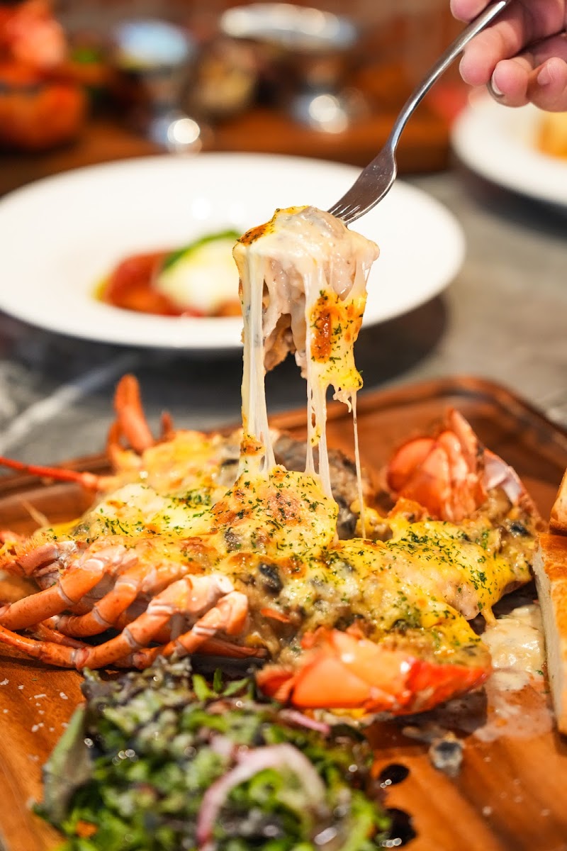 LOBS Lobster Brunch and Bistro - Photo 3