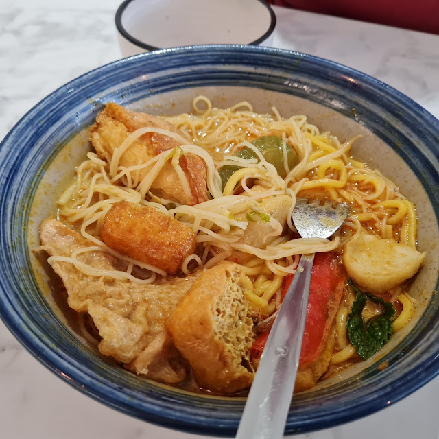 Curry Laksa Yong Tau Foo