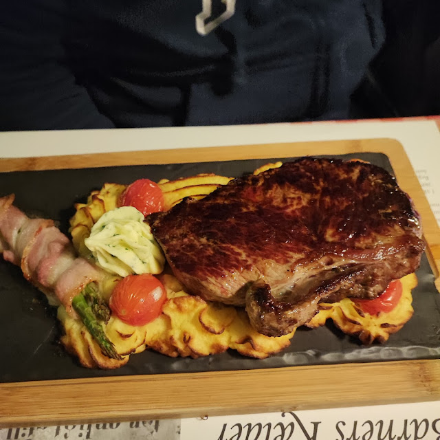 Barners Plank Steak