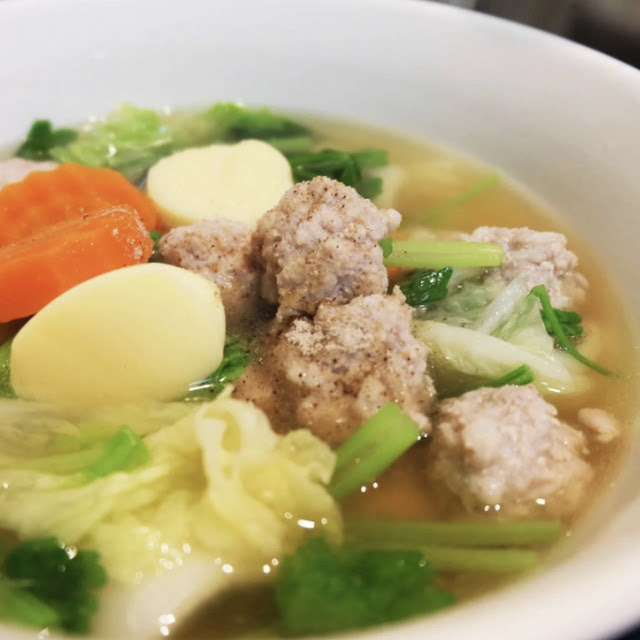 Soup with Tofu and Minced Pork