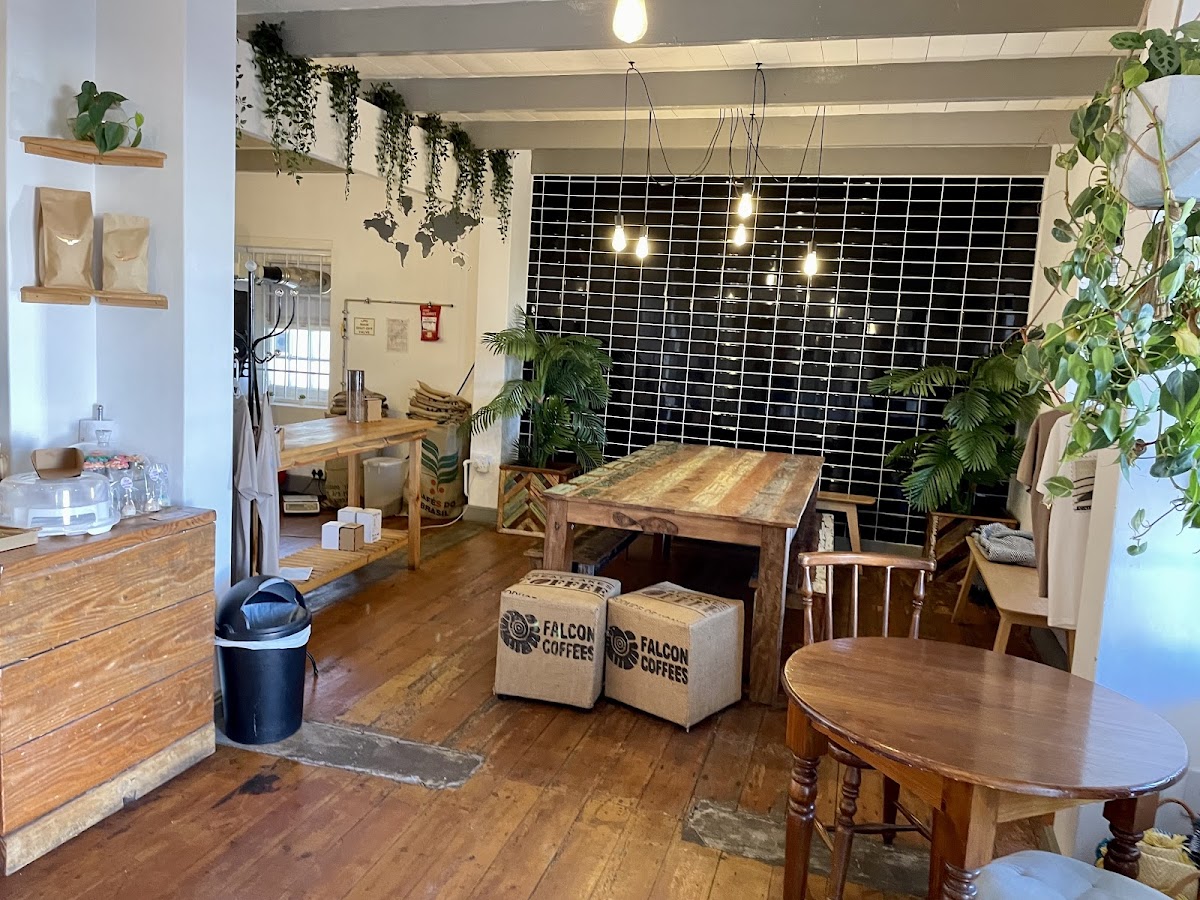 Wings Coffee Roasters - Photo 3