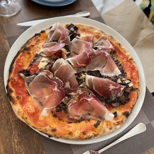 Pizza Capricciosa