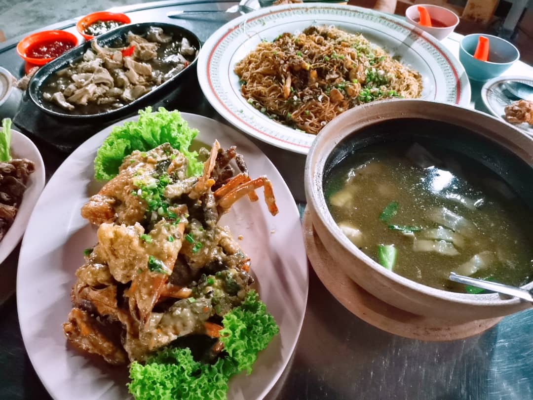 Kedai Minuman Ah Kneong 亚强美食中心 - Photo 2