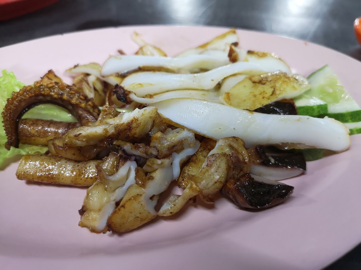 Kedai Minuman Ah Kneong 亚强美食中心 - Photo 7