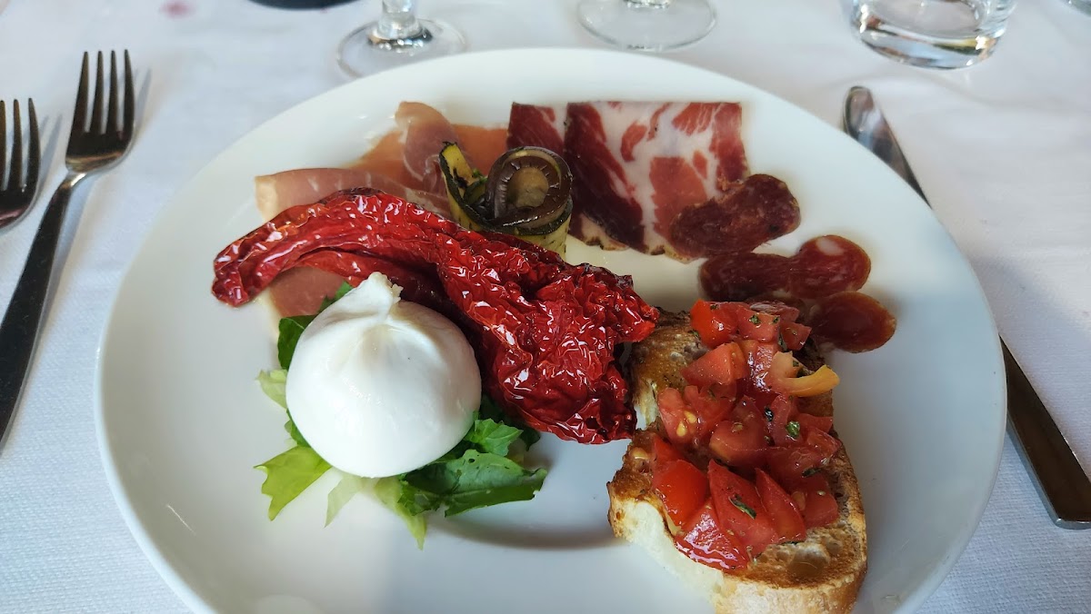 Ristorante di Fiore - Photo 1