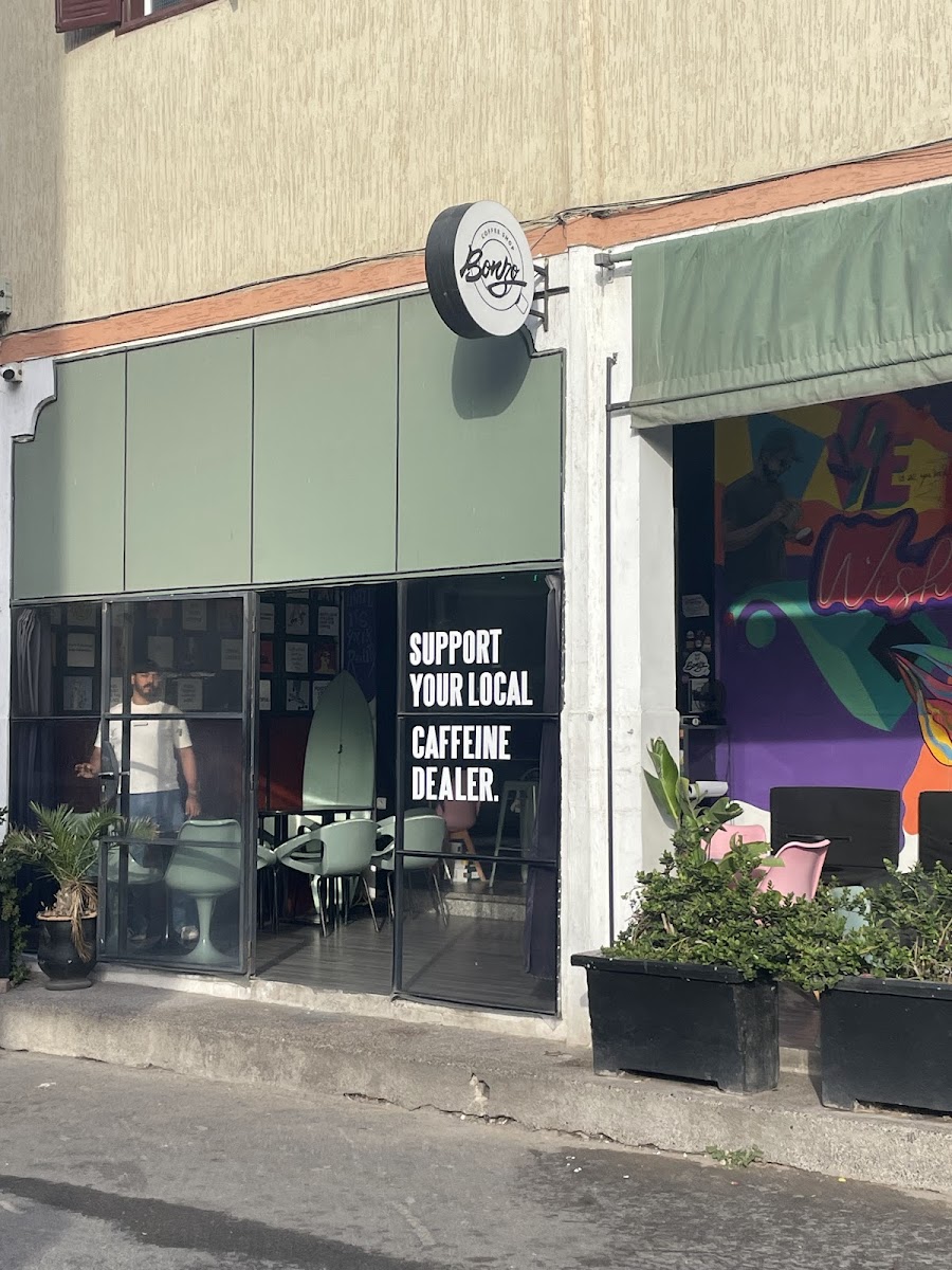 Bonzo Coffee Shop