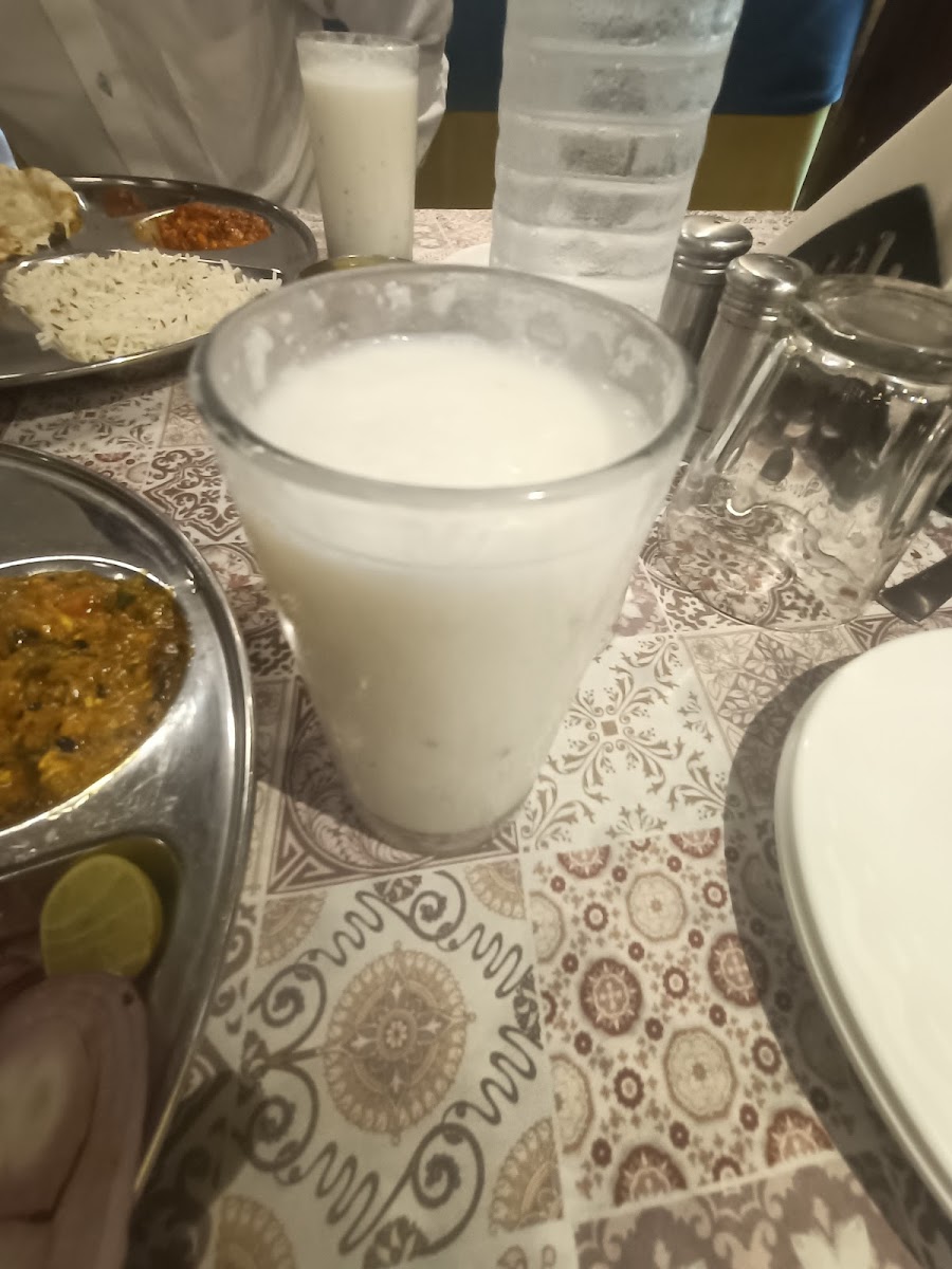 Mayur Restaurant & Banquet - Photo 6