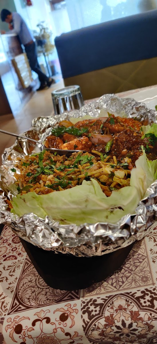 Mayur Restaurant & Banquet - Photo 8