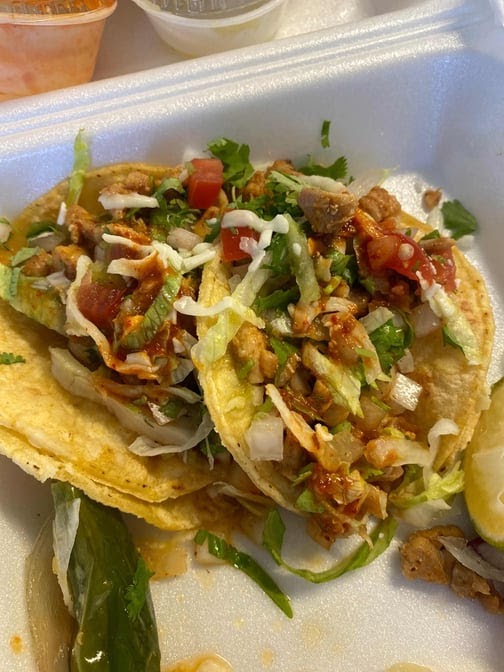Taco Inn - Photo 9