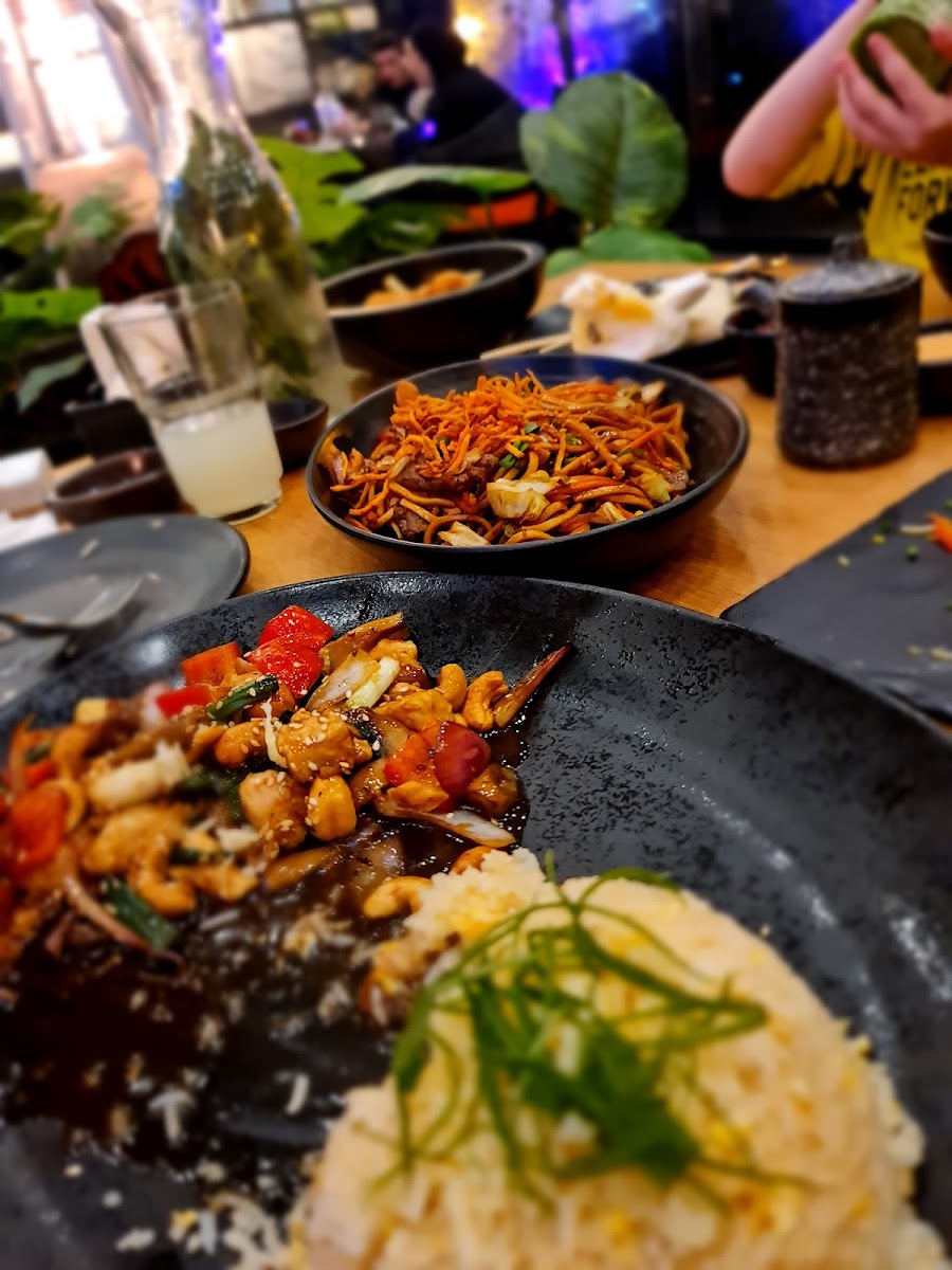 Black Wok - Photo 5