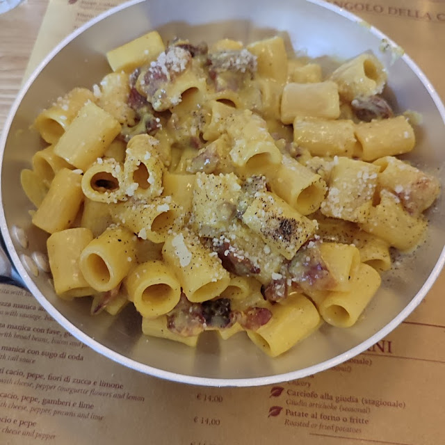 Mezze Maniche Alla Carbonara