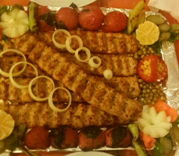 Mojgan restaurant - Photo 8