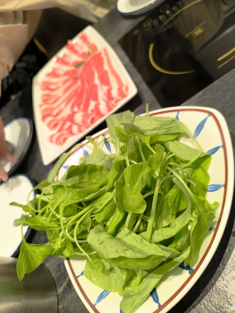 GOD GUO Taiwanese Hot Pot - Photo 6