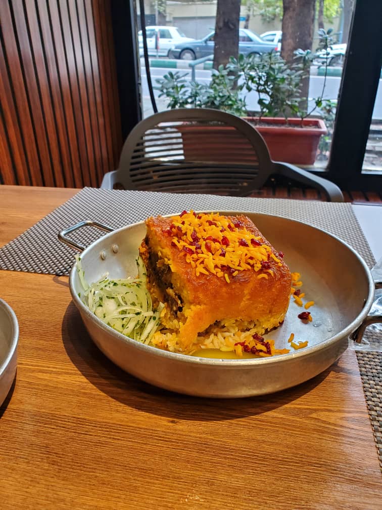 Pardis Restaurant - Photo 5
