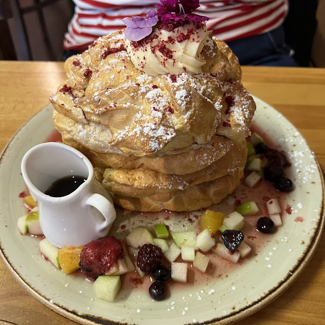 Famous Fluffy Pancake