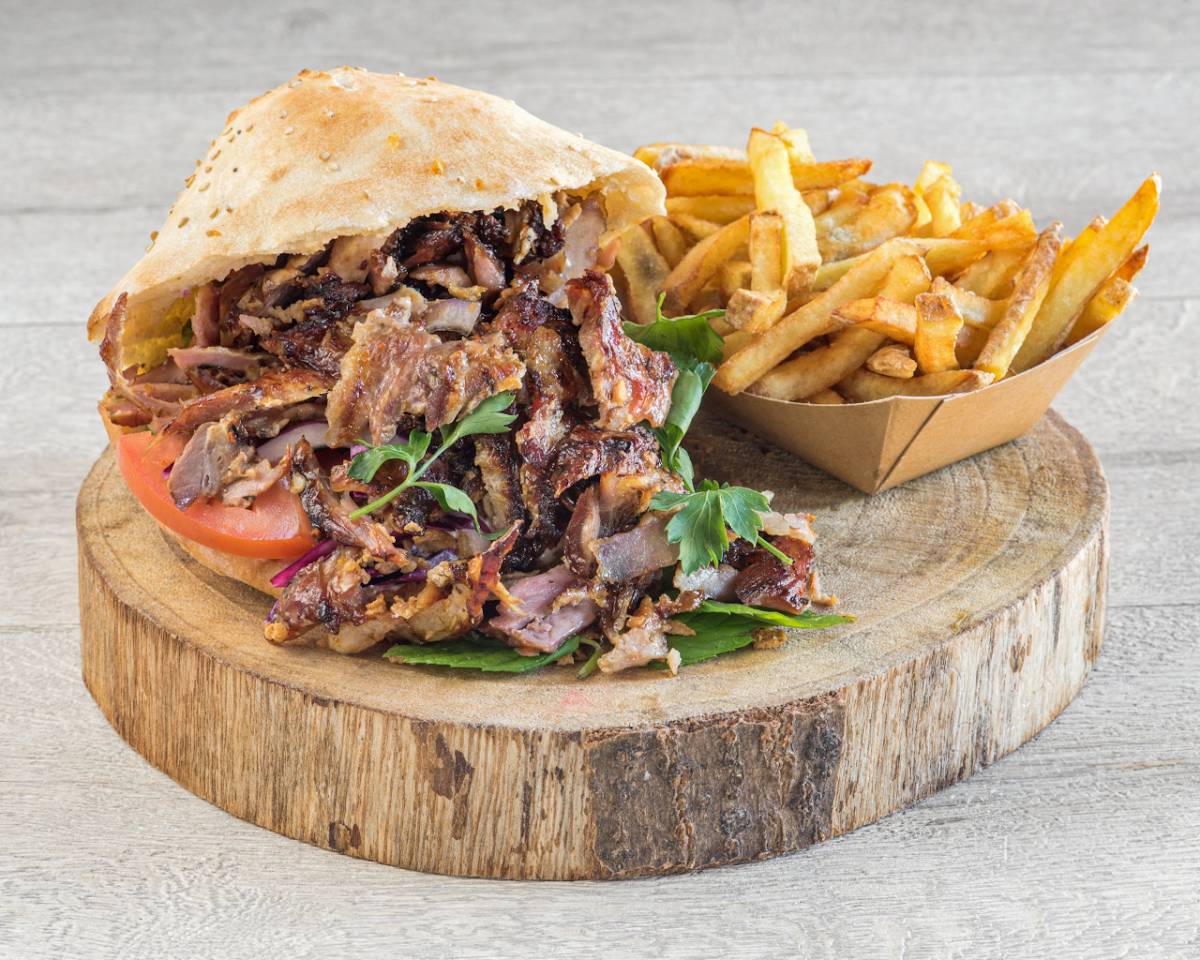 Zeytin Café Mezze Grill - Photo 2