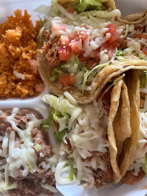 Meli’s Breakfast & Tacos - Photo 5