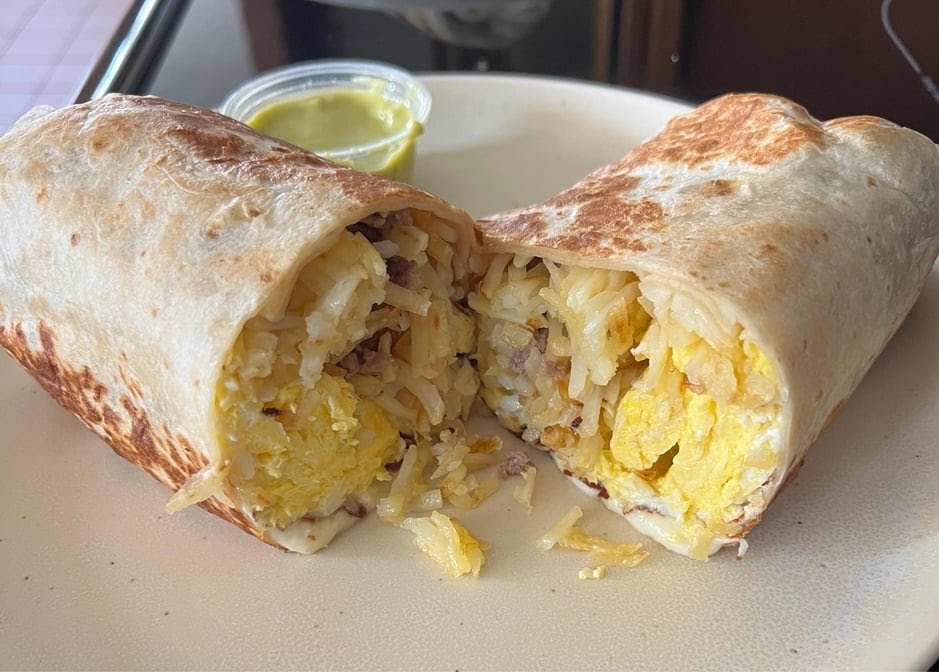 Meli’s Breakfast & Tacos - Photo 6