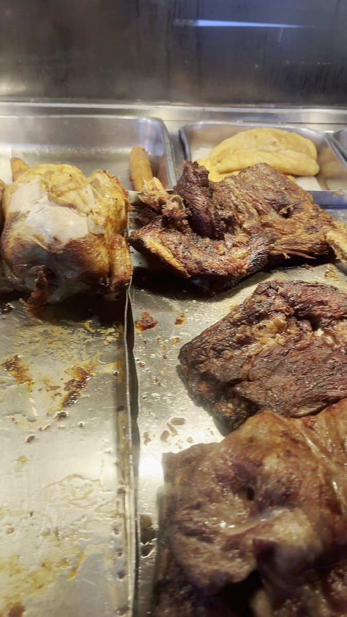 El Verde BBQ - Photo 1