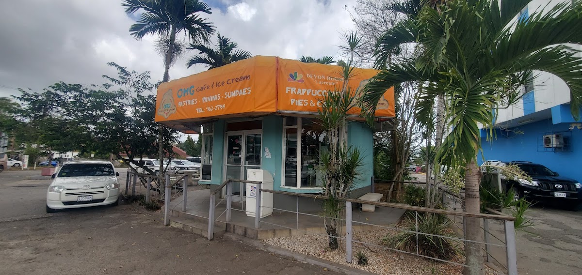 OMG Café & Ice Cream (Main Street, Mandeville) - Photo 2