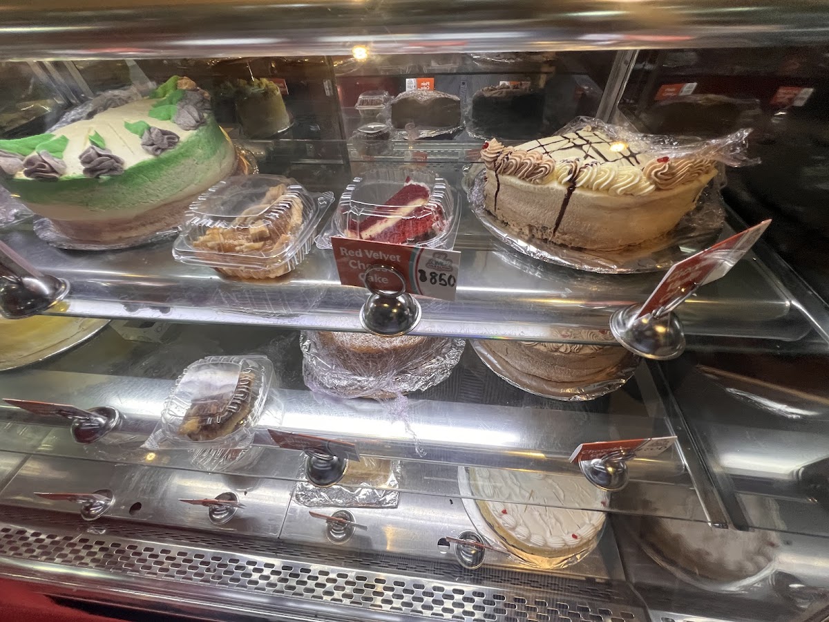 OMG Café & Ice Cream (Main Street, Mandeville) - Photo 3