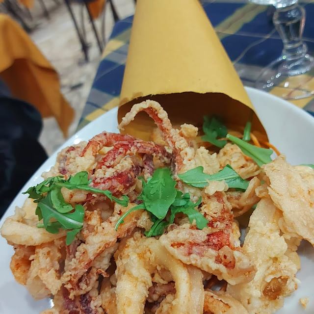 Frittura Di Calamari E Gamberi