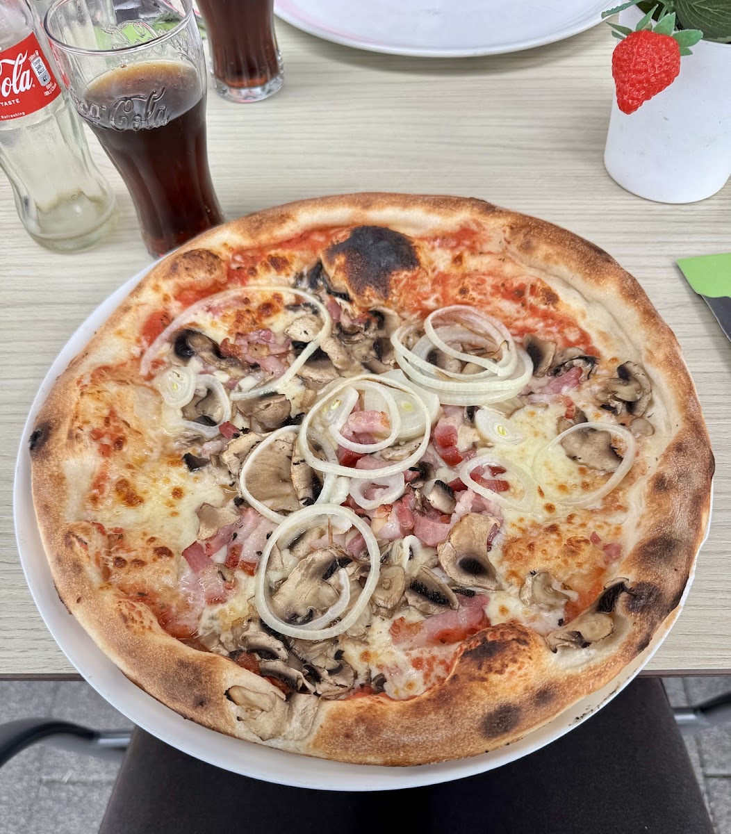 Pizzeria Taormina - Photo 2