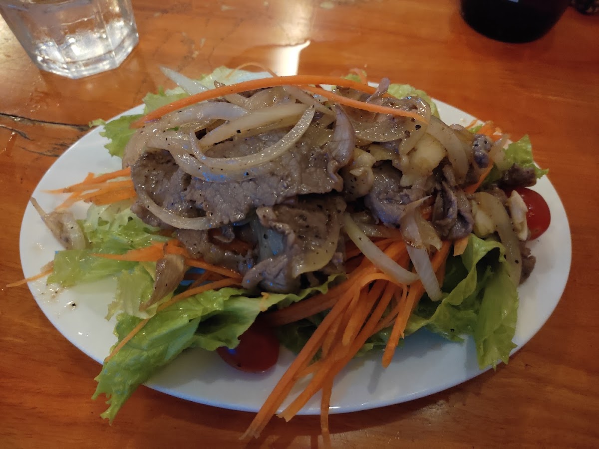 The Alley Cat Restaurant - Photo 9