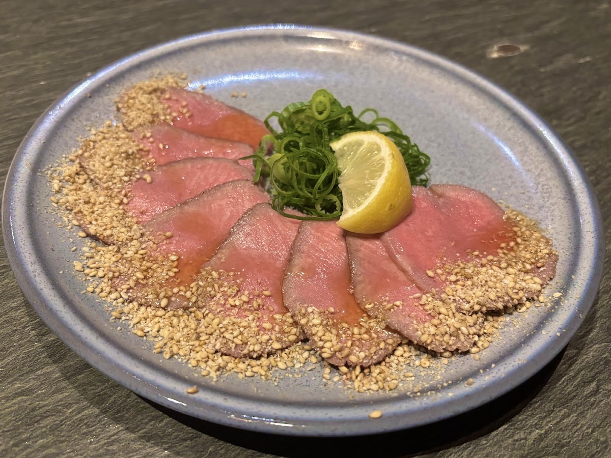 黒毛和牛と牛タン専門 個室居酒屋 Kurosawa 横浜駅店 - Photo 3