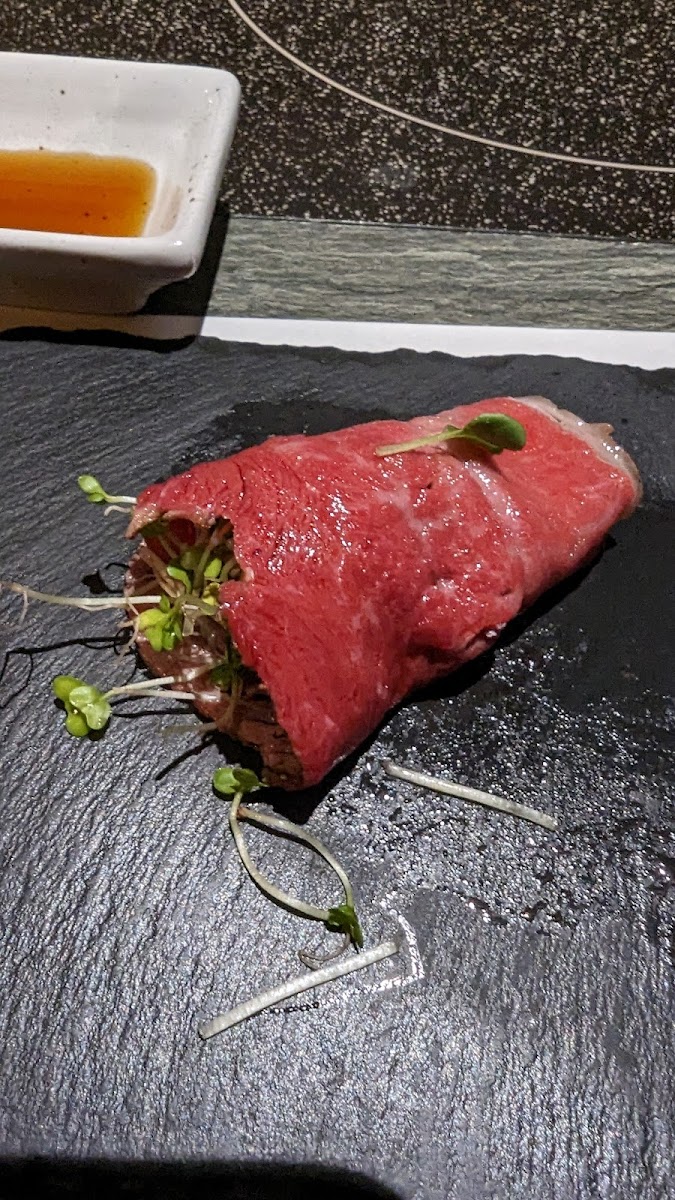 黒毛和牛と牛タン専門 個室居酒屋 Kurosawa 横浜駅店 - Photo 6