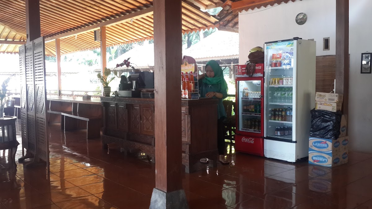 Saung Pedesaan