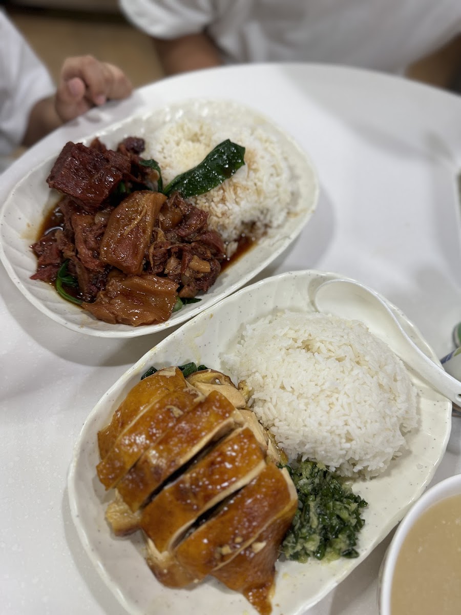 May May Restaurant - Photo 2
