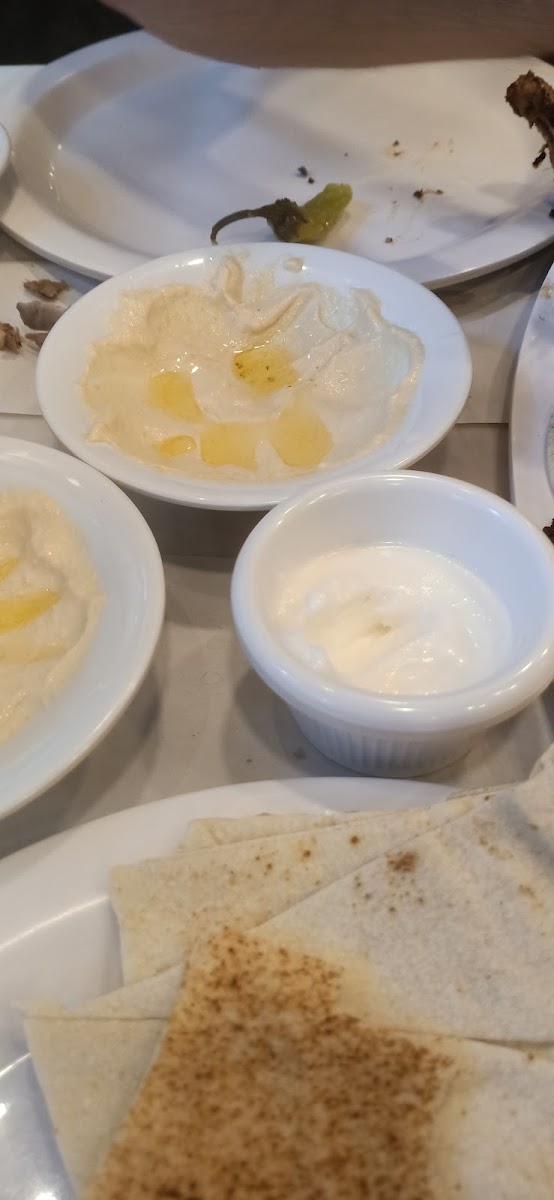 Noor Al Khail Restaurant - Photo 9