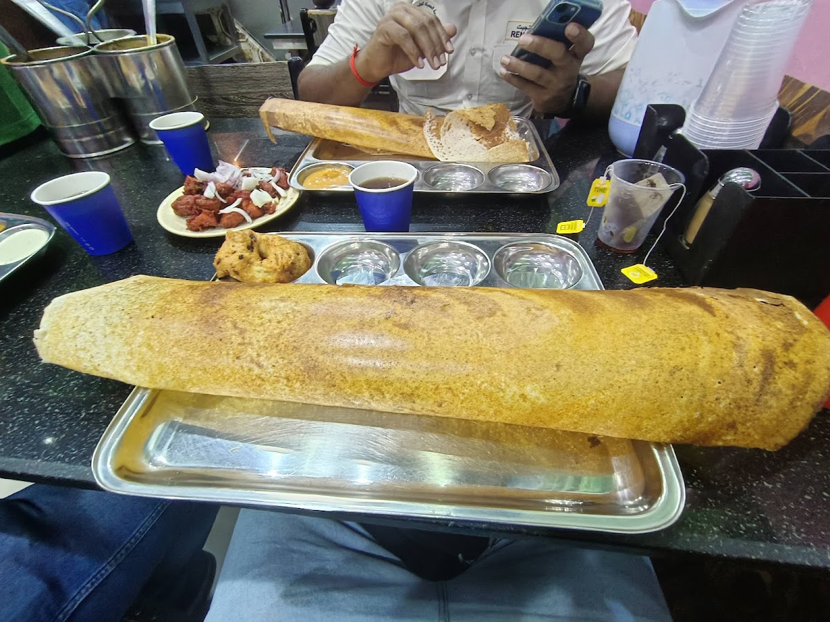 Tamil Nadu Restaurant - Photo 3