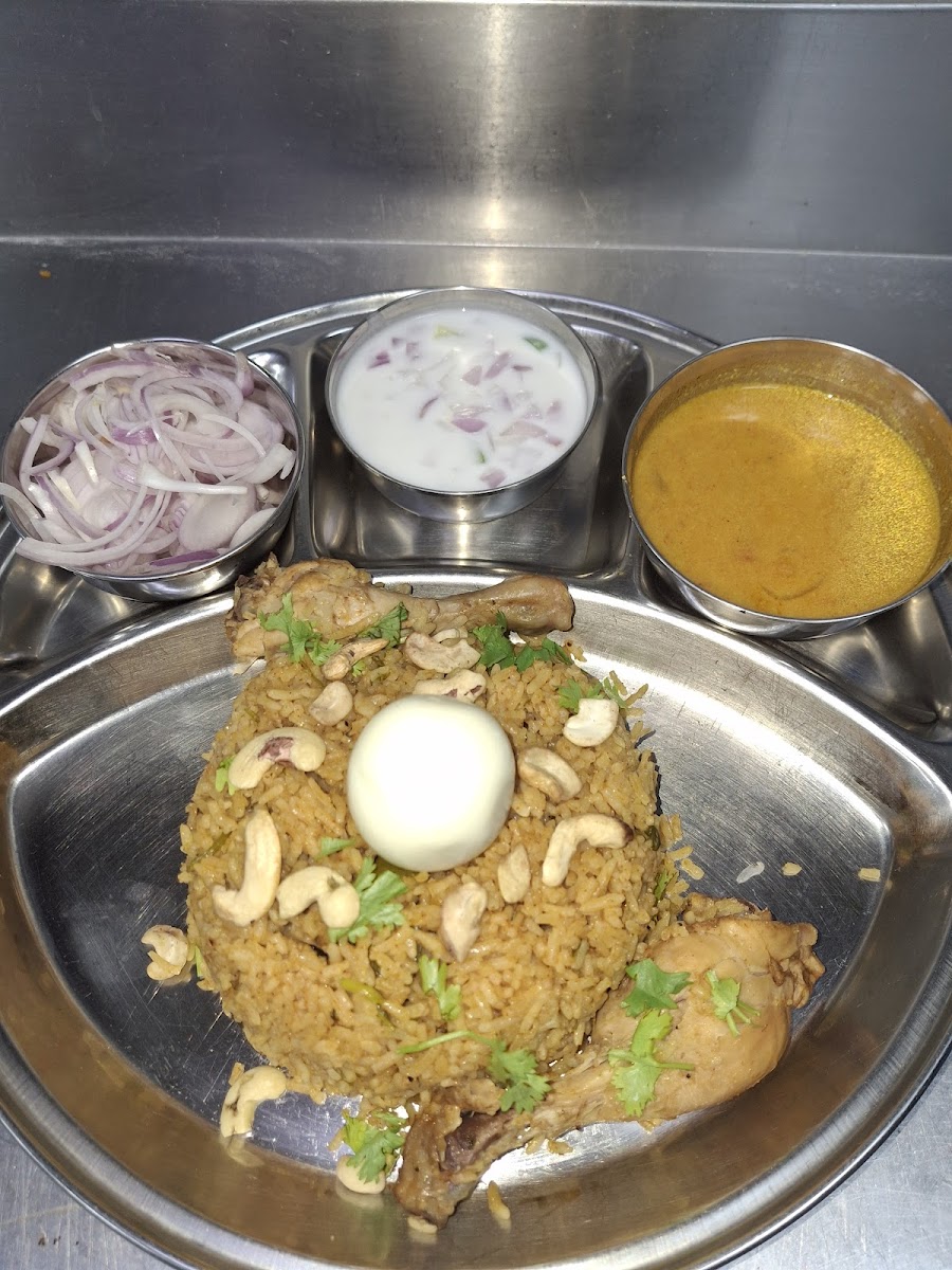Tamil Nadu Restaurant - Photo 8