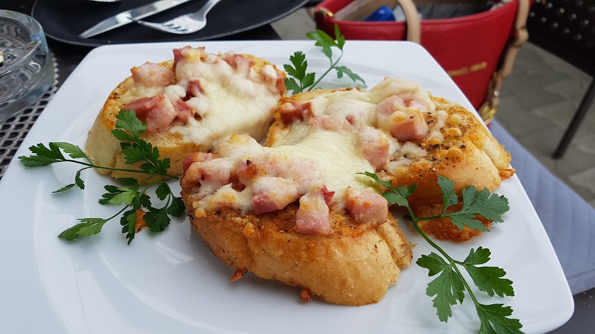 Restaurant Keine Grenzen - Photo 1