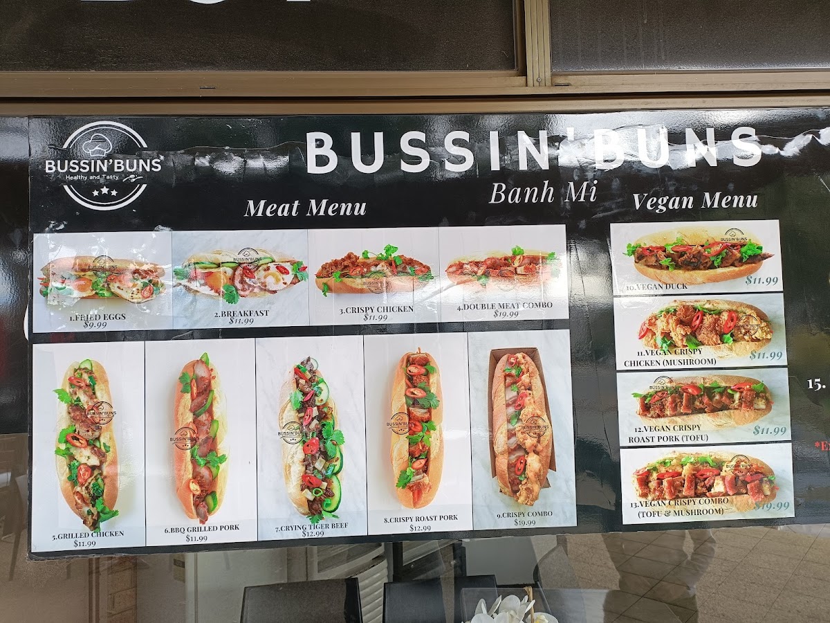 BUSSIN’BUNS - Photo 2