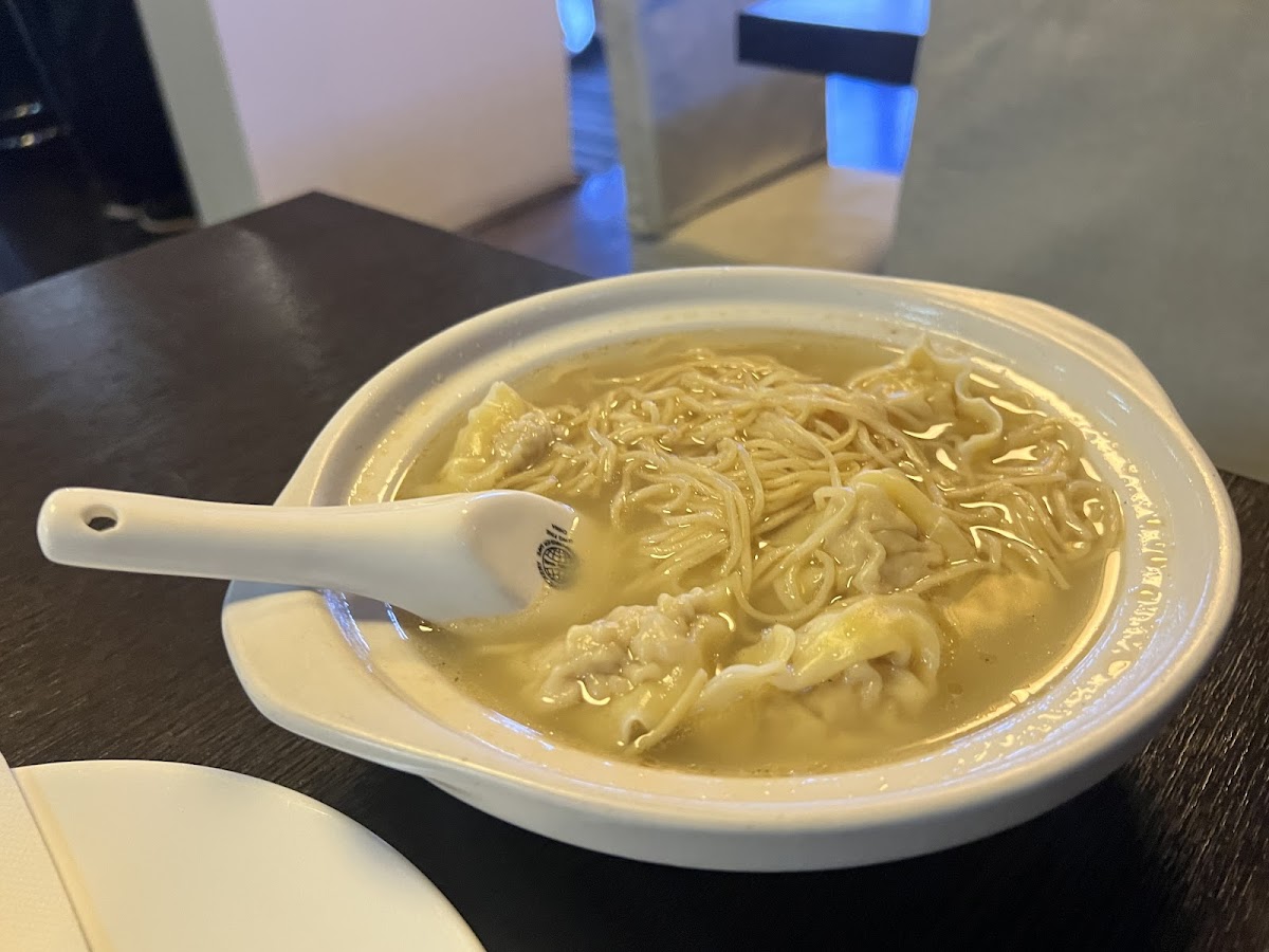Mr Cai Asian Cuisine - Photo 8