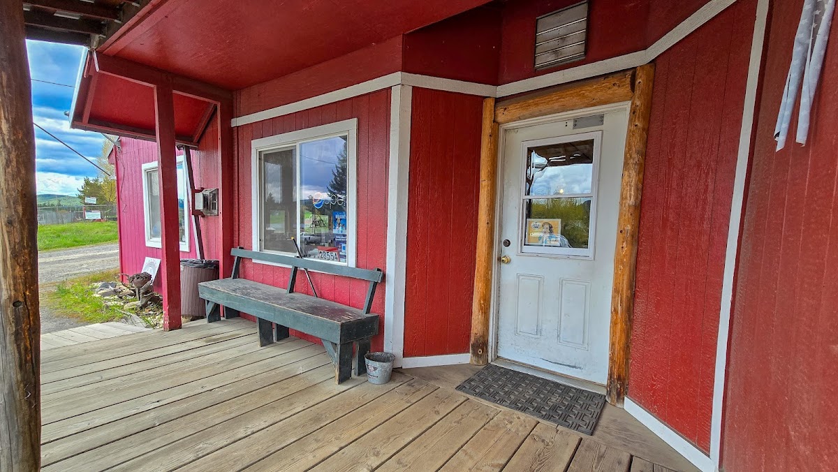 Drifters Western Cafe - Photo 8