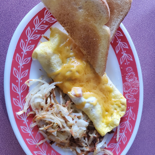 One Egg Omelet with Tost and Hash Browns