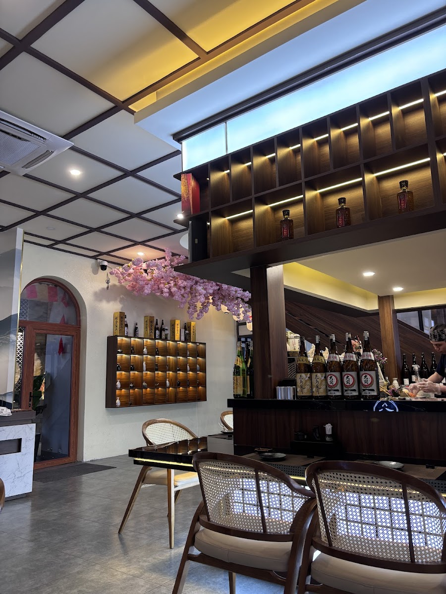 AKIKO Sushi Restaurant - Photo 2