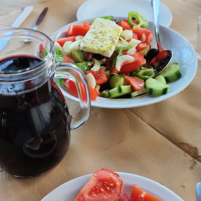 Griechischer Salat Mit Rotwein